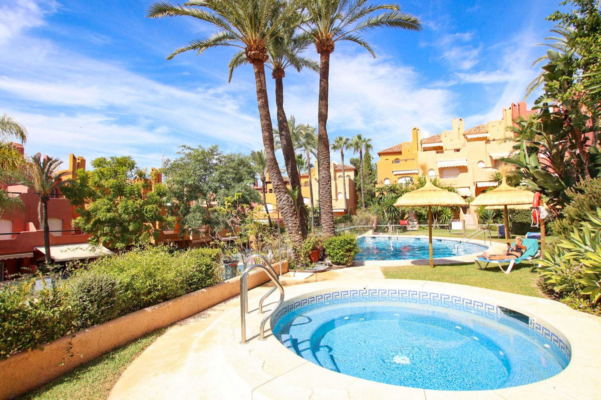 Townhouse for sale in Marbella - Nueva Andalucía 29