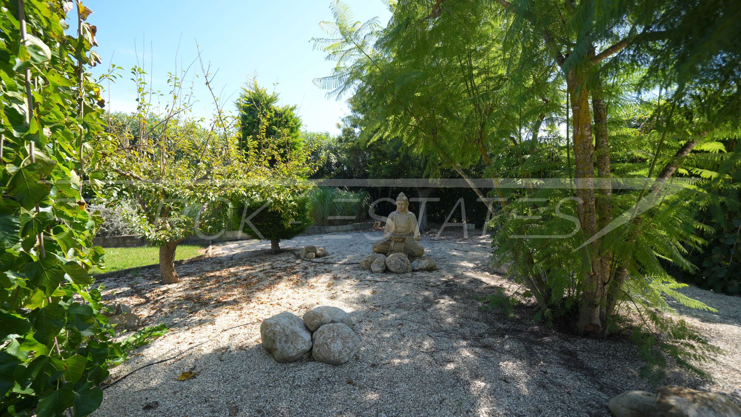 Countryhome for sale in Alicante 11