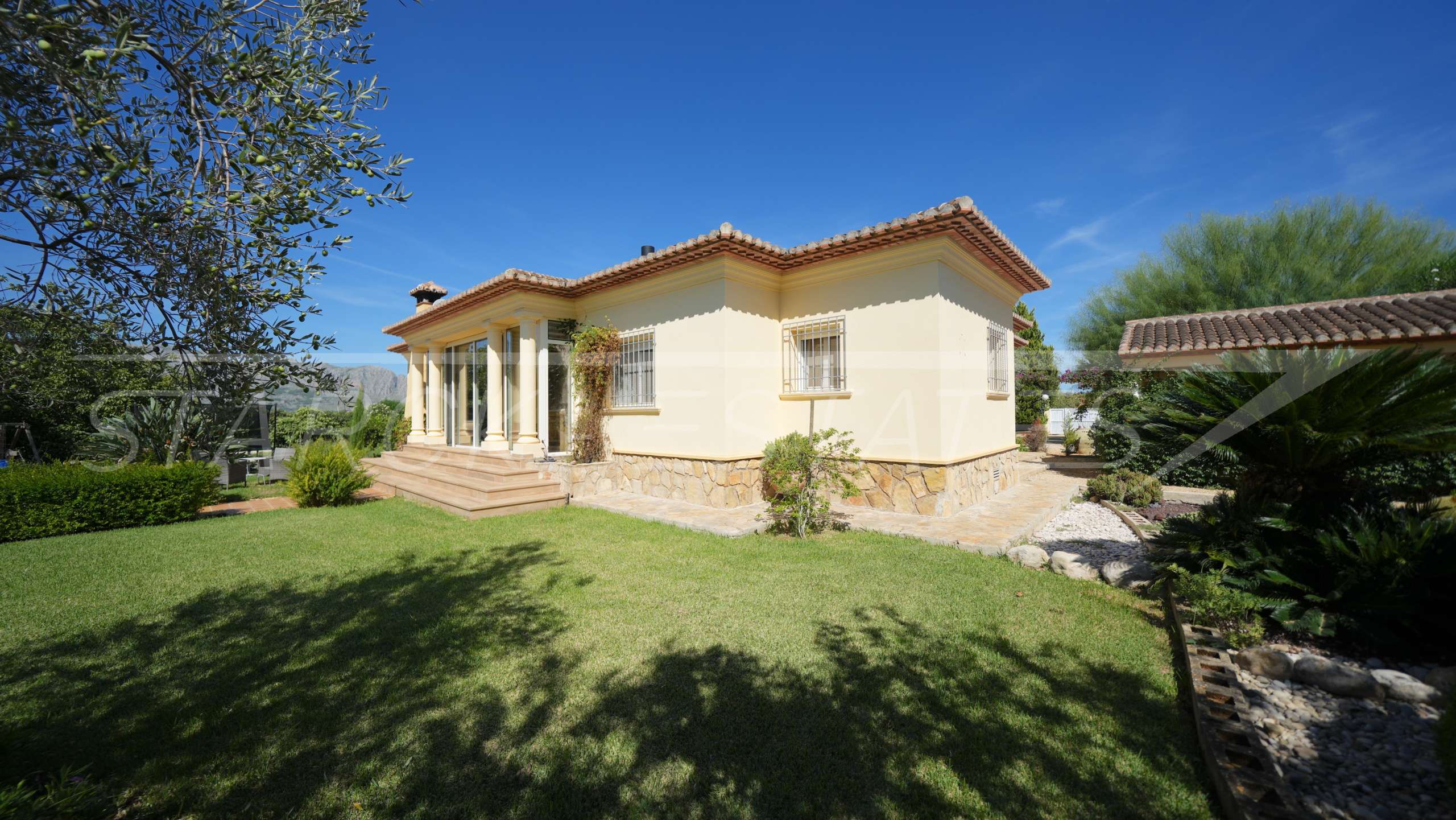 Загородный дом для продажи в Alicante 15