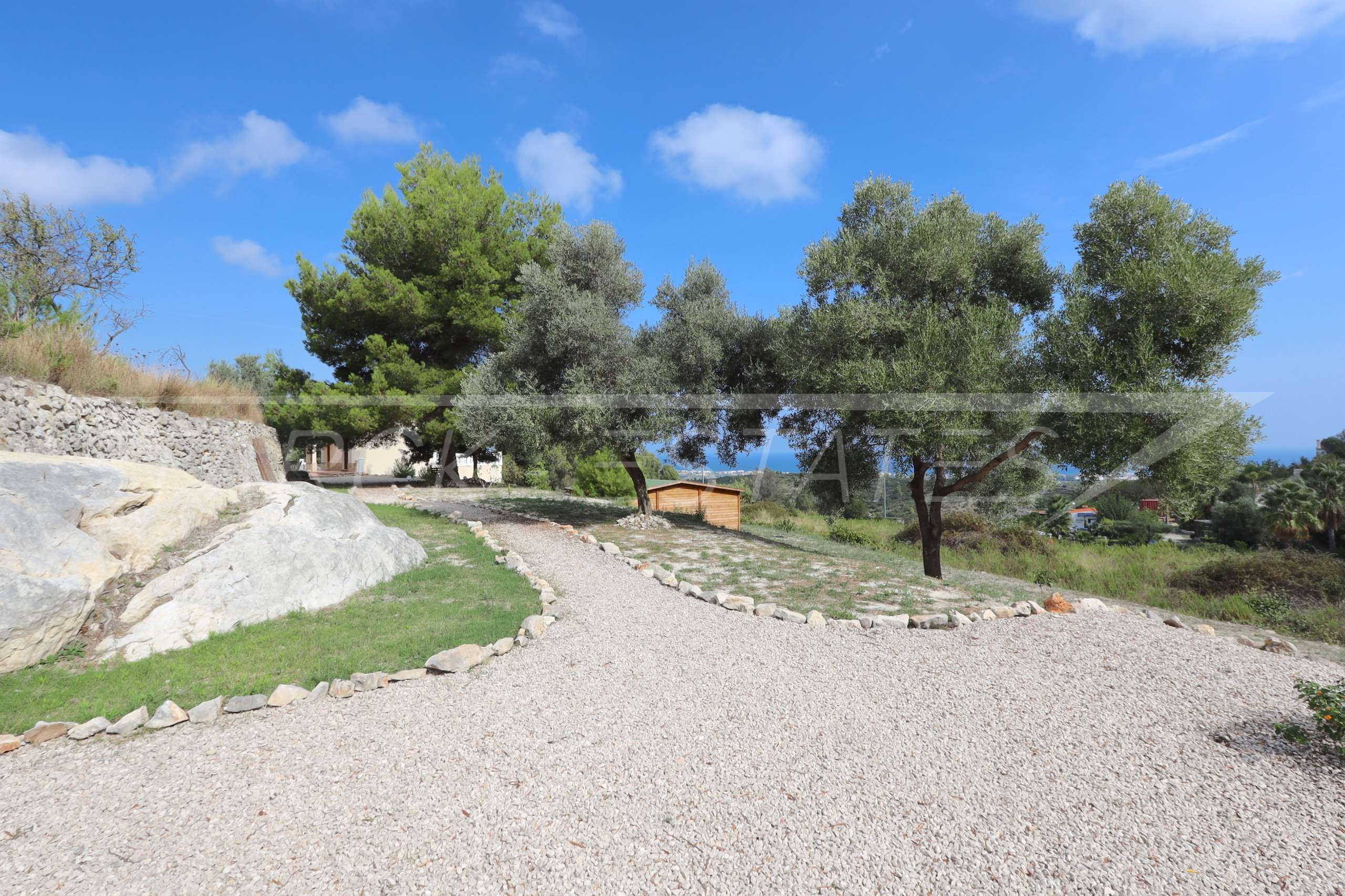 Countryhome for sale in Alicante 14