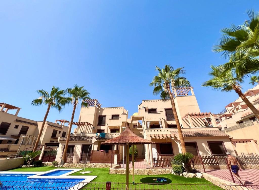 Penthouse for sale in Águilas 36