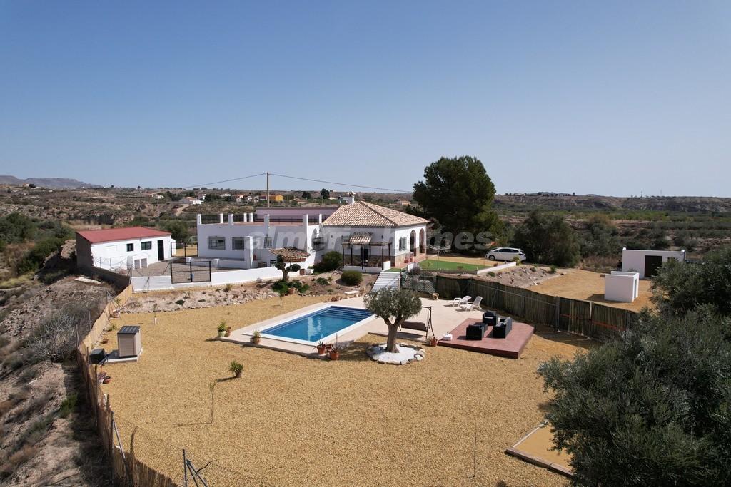 Property Image 565415-albox-villa-5-2