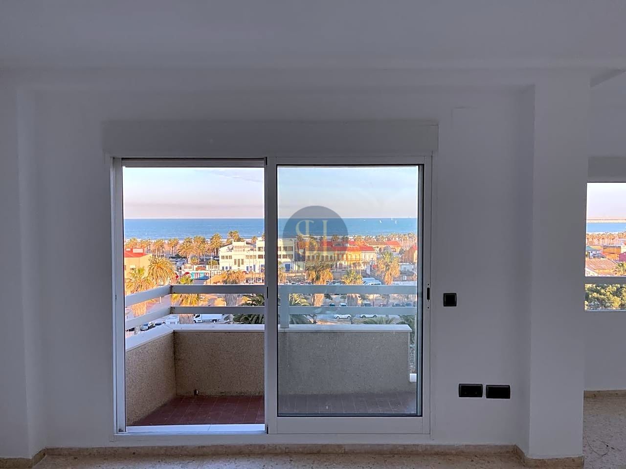 Penthouse for sale in Valencia City 1