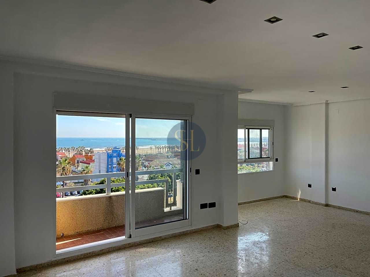 Penthouse for sale in Valencia City 2