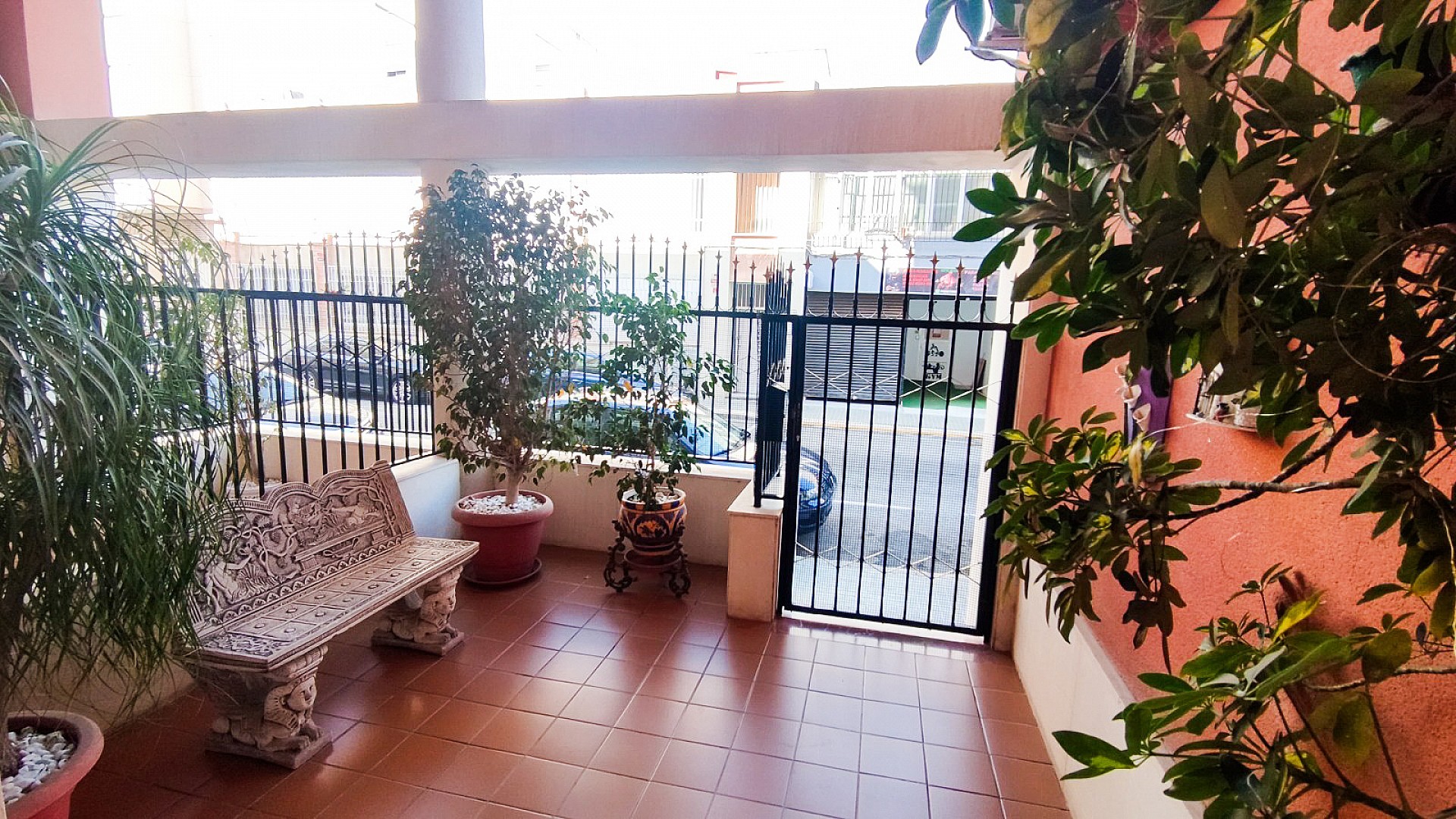 Apartment for sale in Elche 37
