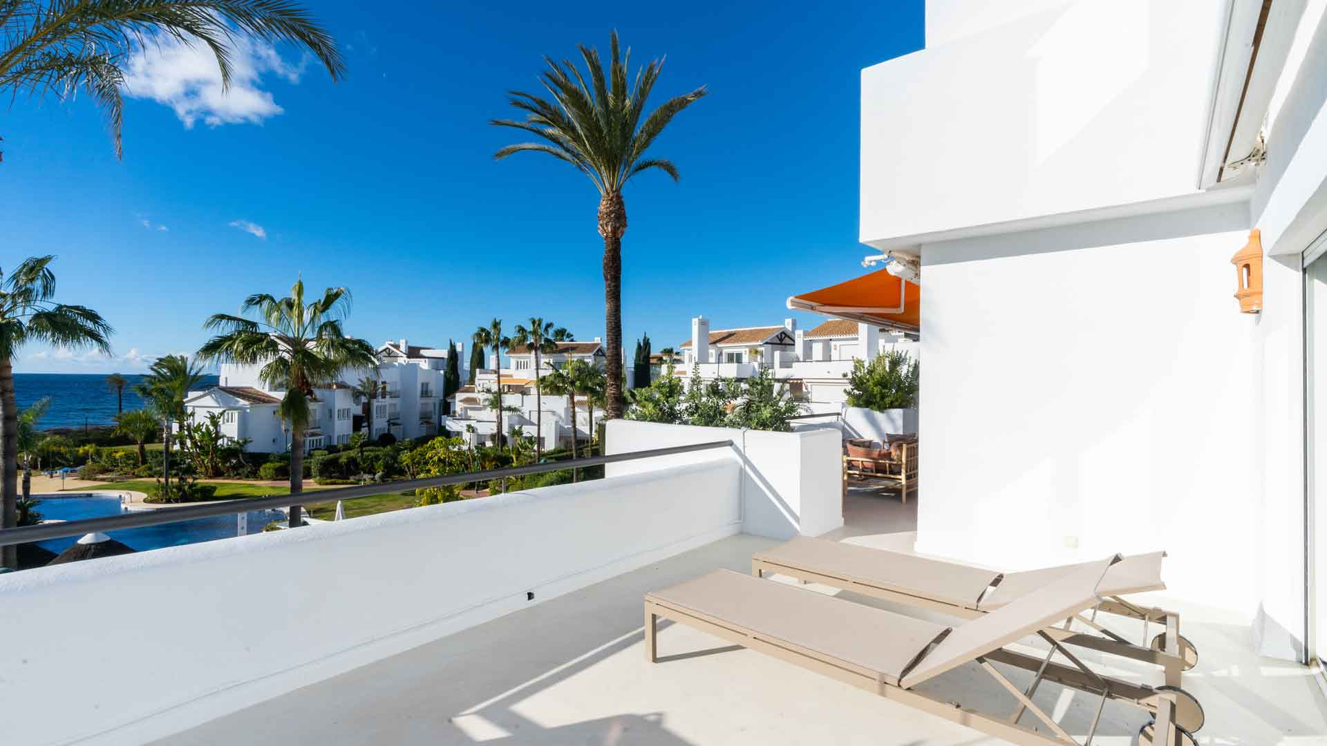 Apartment for sale in Marbella - East 37
