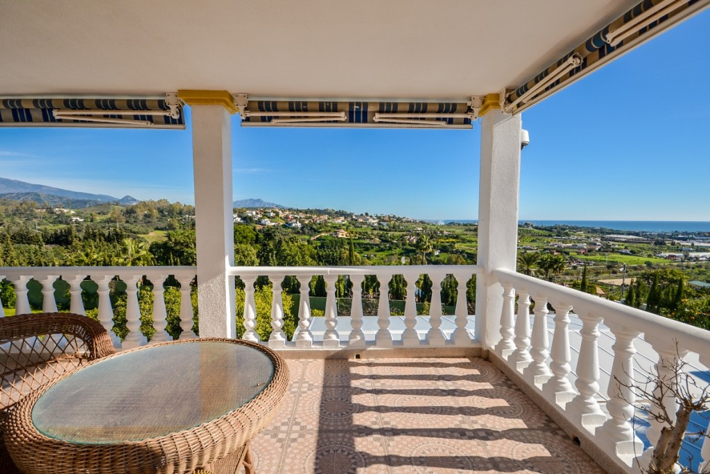 Countryhome for sale in Estepona 8