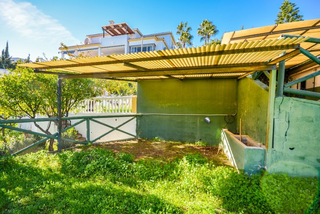 Countryhome for sale in Estepona 44