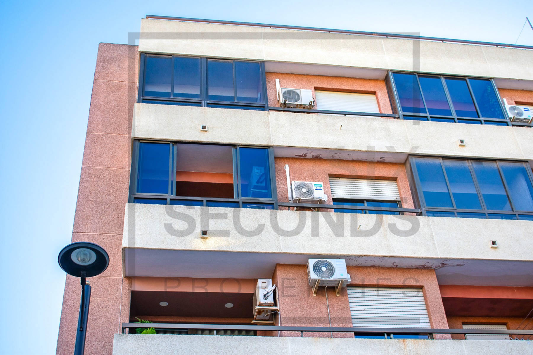 Apartamento en venta en Guardamar and surroundings 2