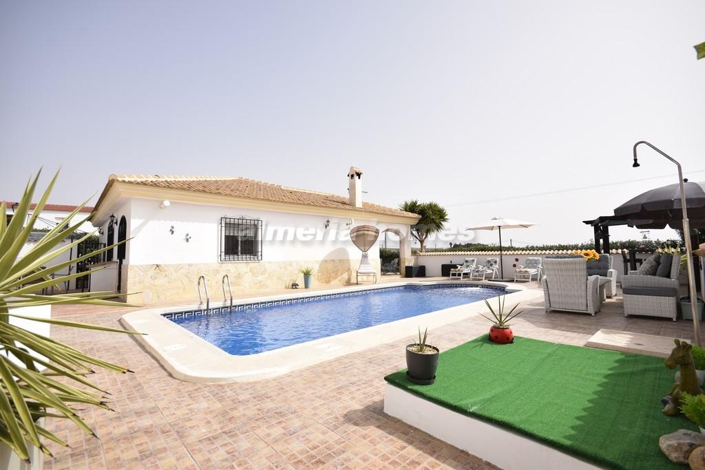 Property Image 571923-partaloa-villa-3-2