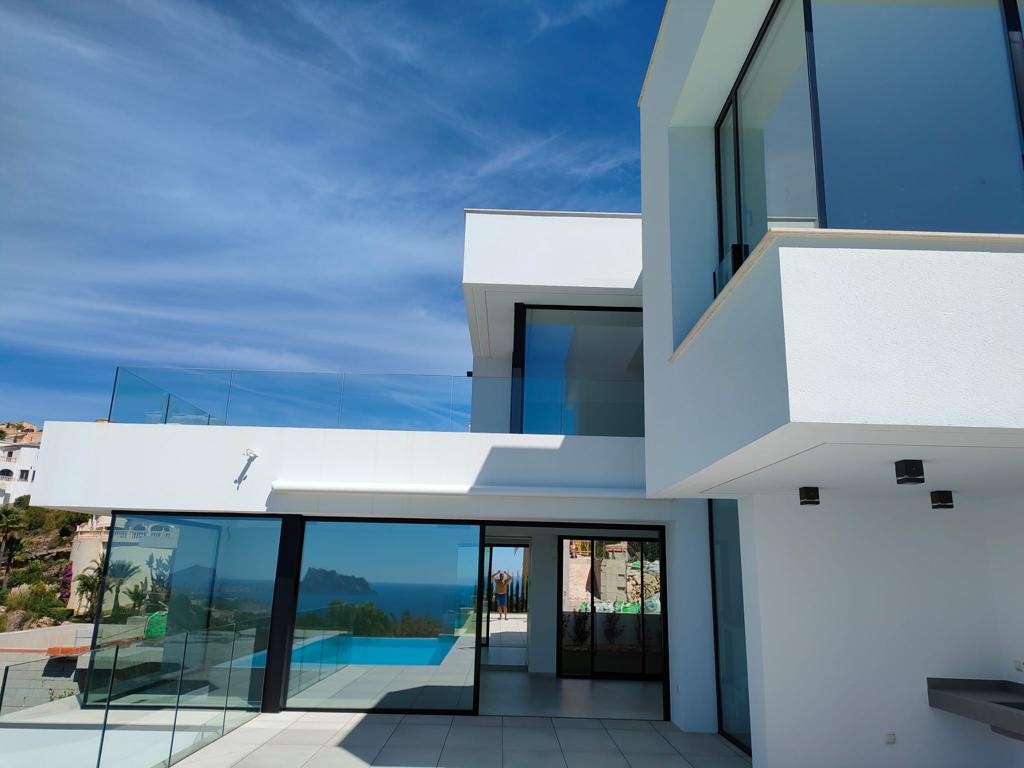 Villa te koop in Alicante 2