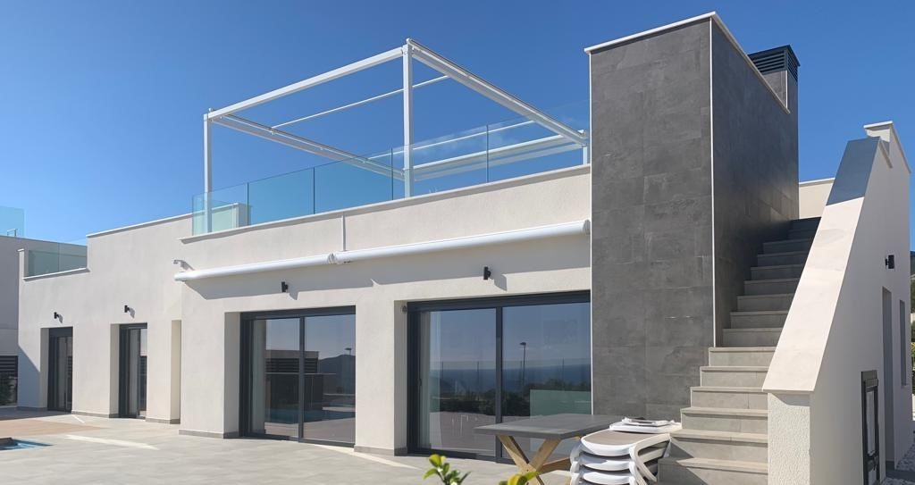 Villa for sale in Alicante 2