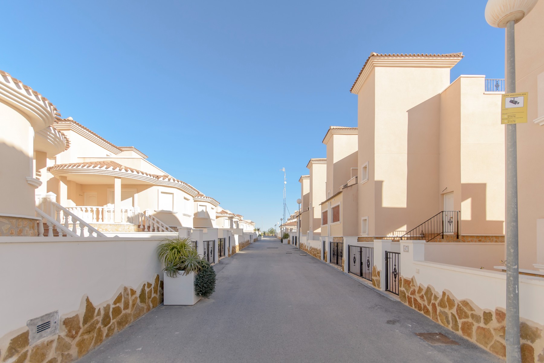Villa à vendre à Alicante 23