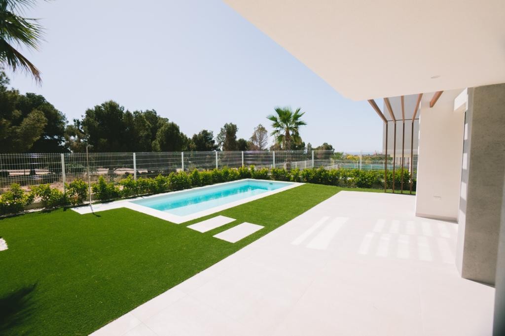 Villa à vendre à Alicante 23