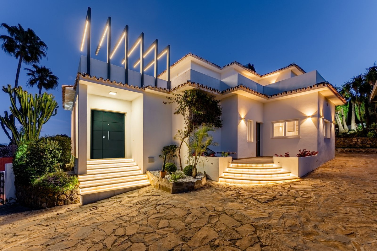 Villa till salu i Marbella - Nueva Andalucía 32