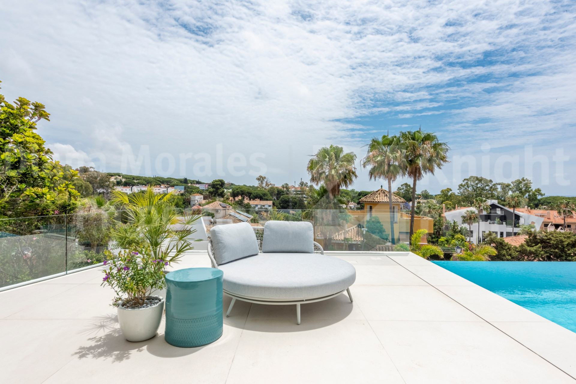Villa te koop in Marbella - East 24