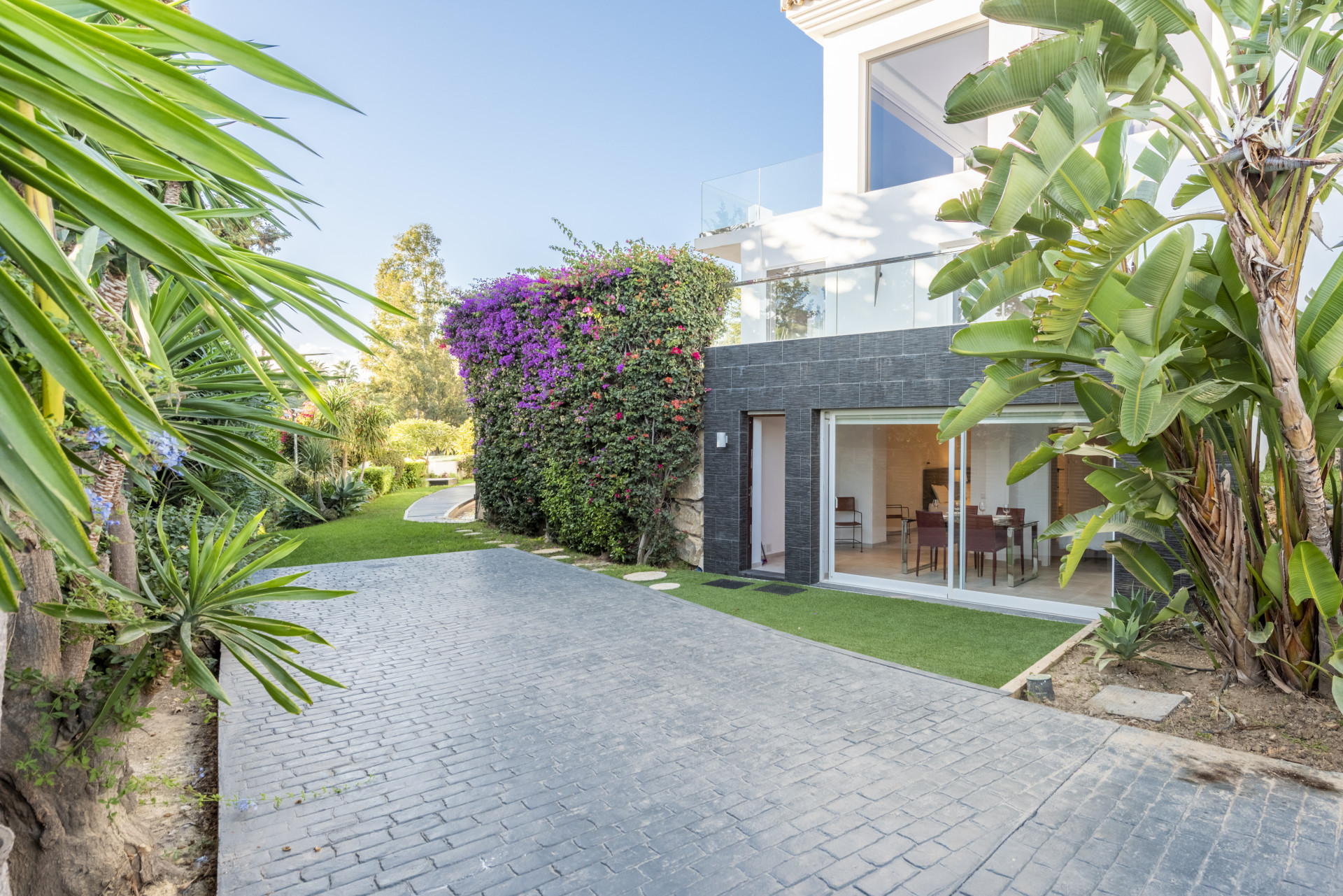 Villa for sale in Marbella - East 36