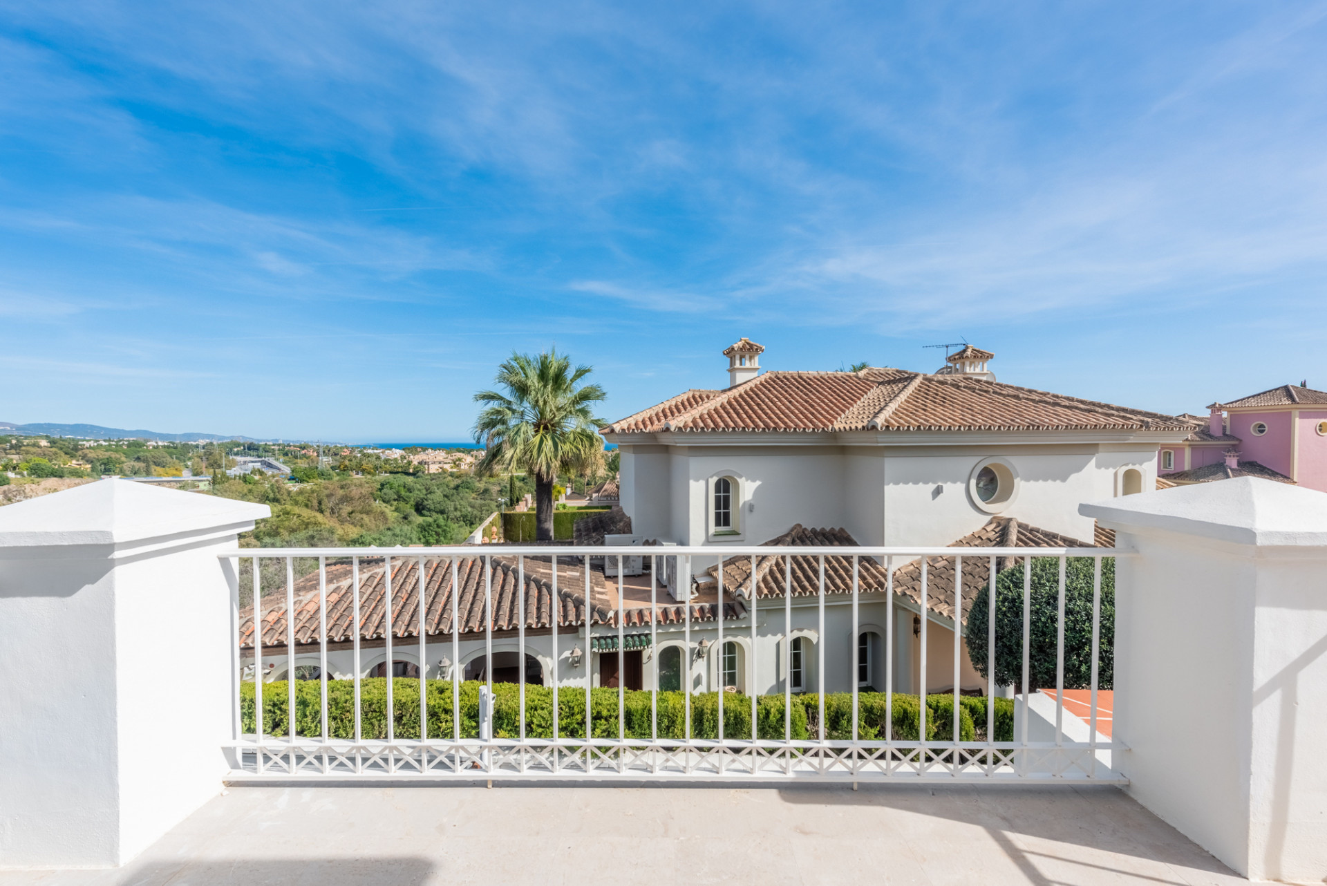 Villa for sale in Marbella - Golden Mile and Nagüeles 35