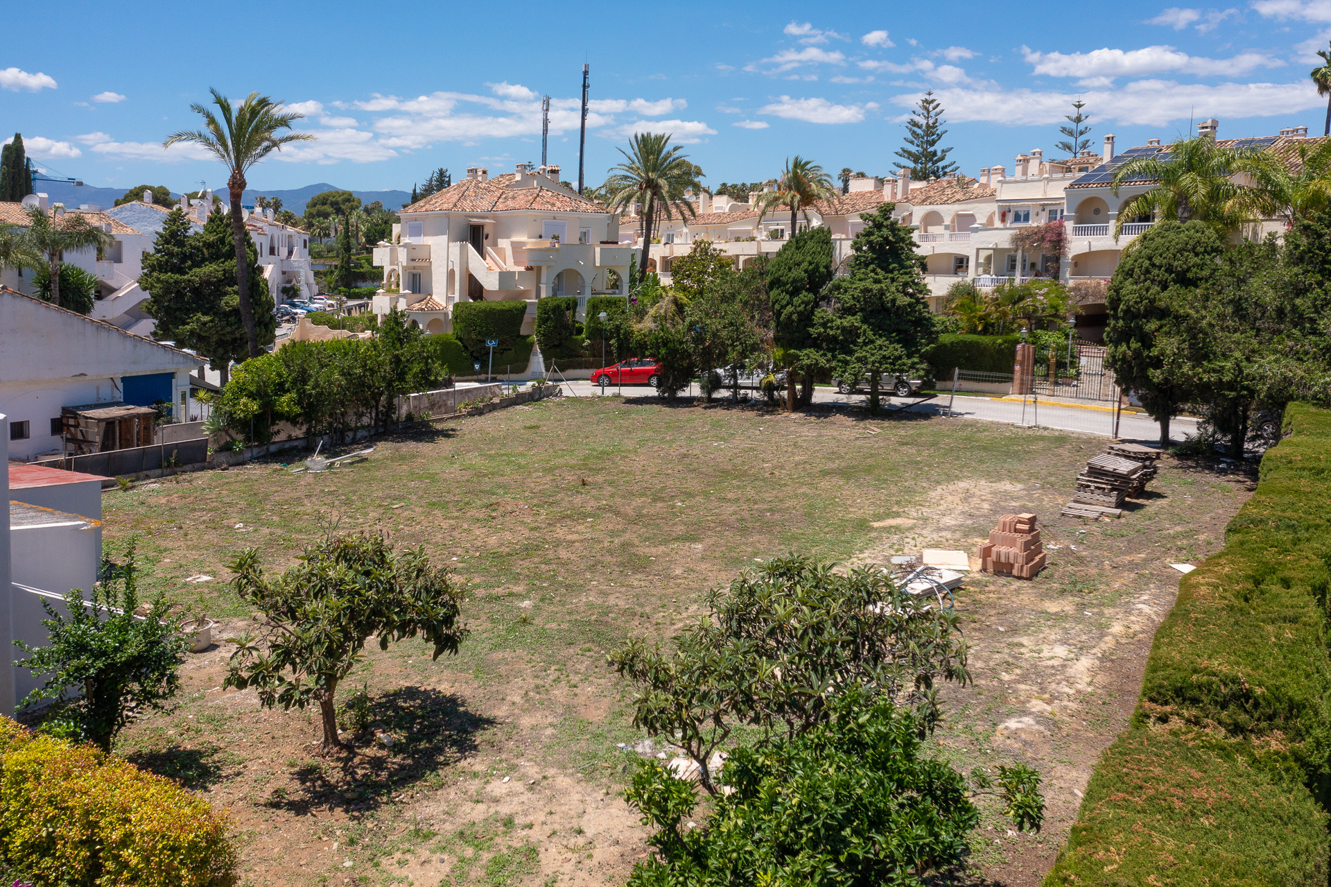 Plot en venta en Estepona 4