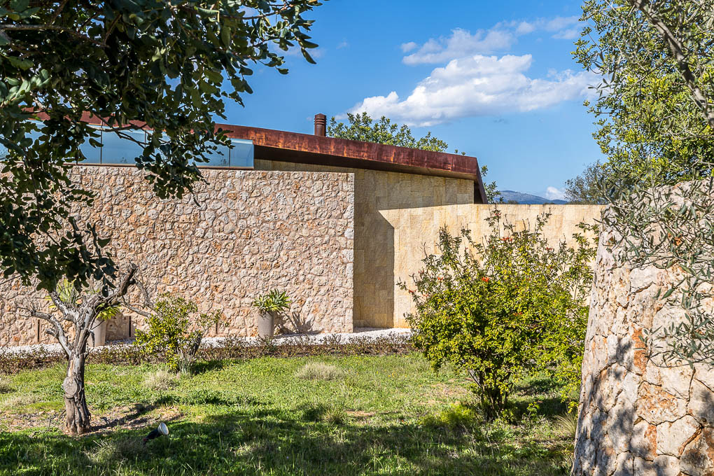 Countryhome for sale in Mallorca East 23