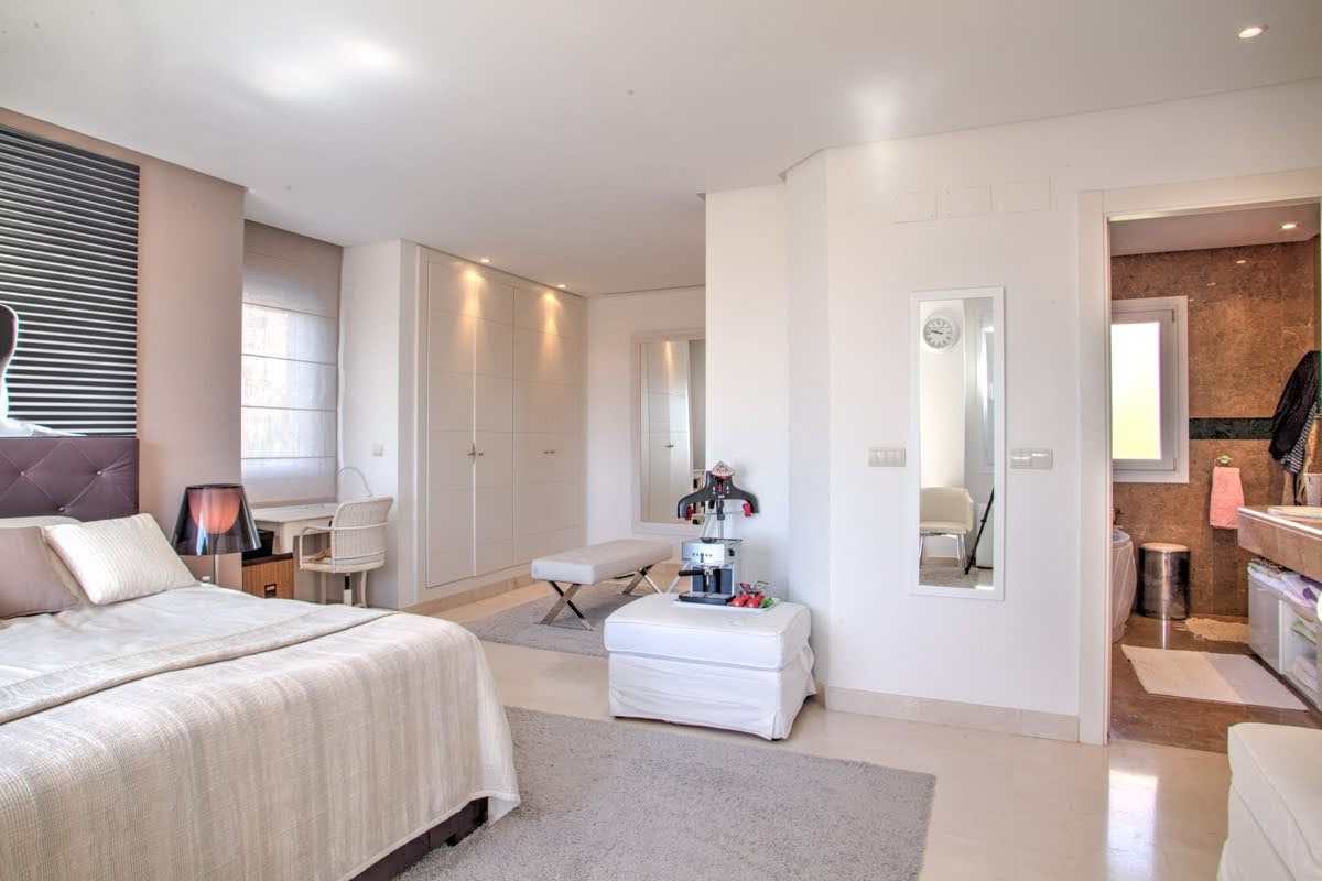 Apartment for sale in Marbella - Nueva Andalucía 38