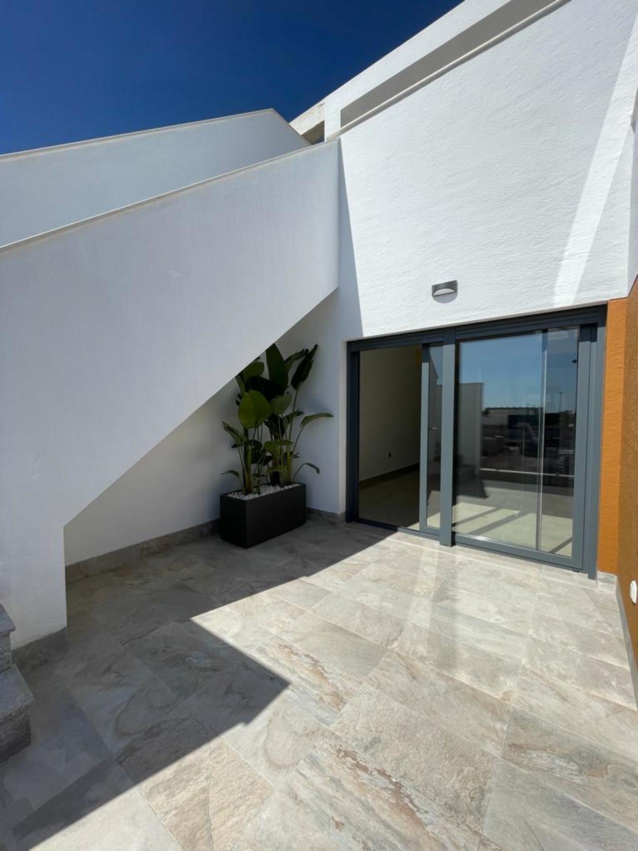 Penthouse for sale in Alicante 8