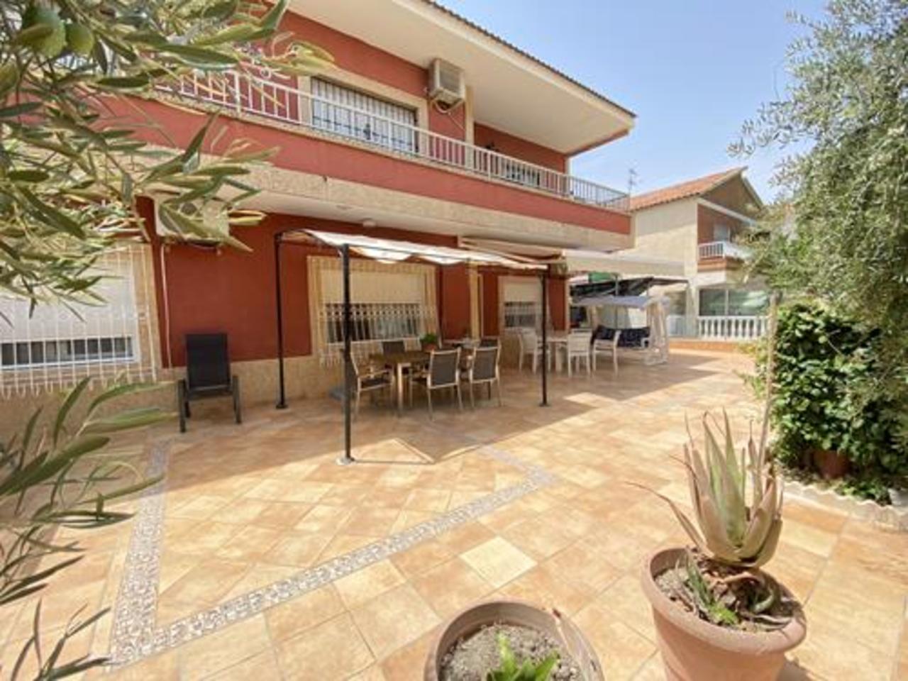 Villa à vendre à Los Alcázares 4