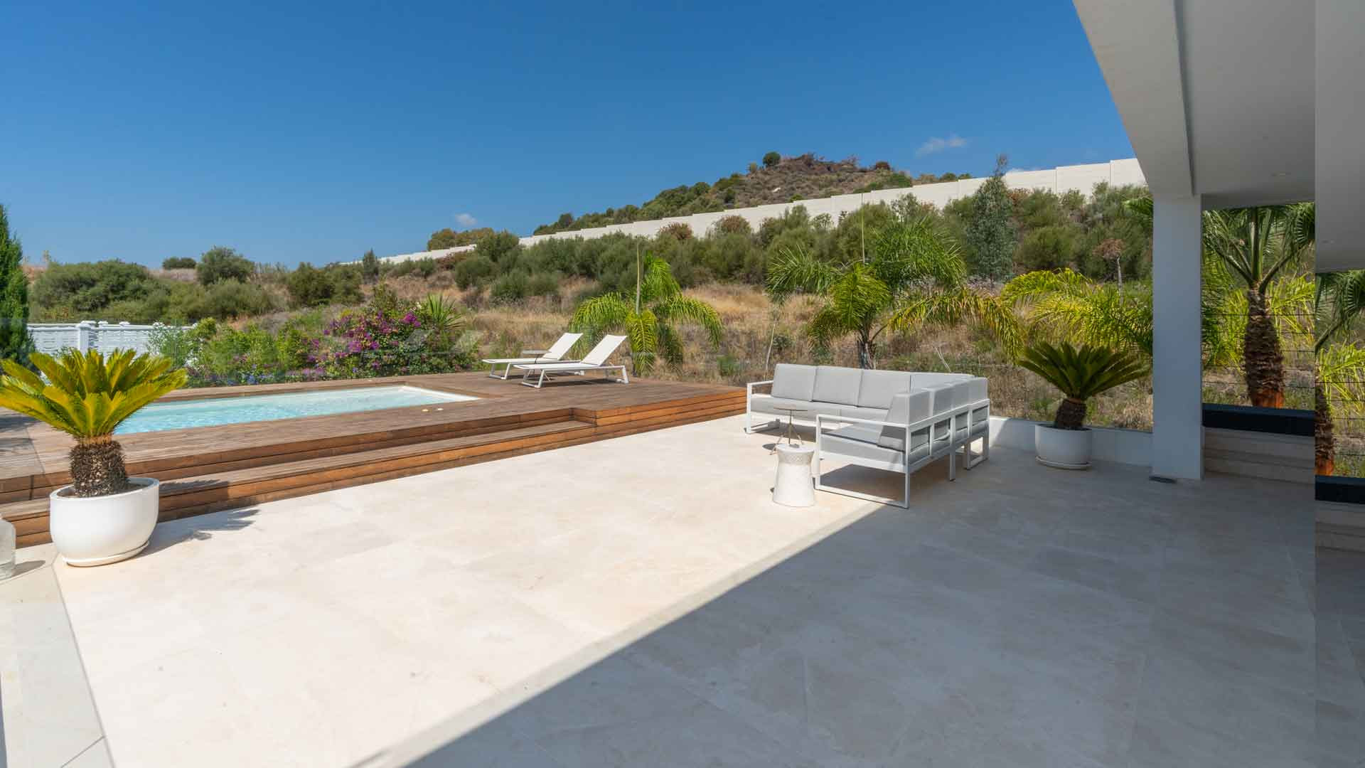 Villa te koop in Marbella - Nueva Andalucía 17