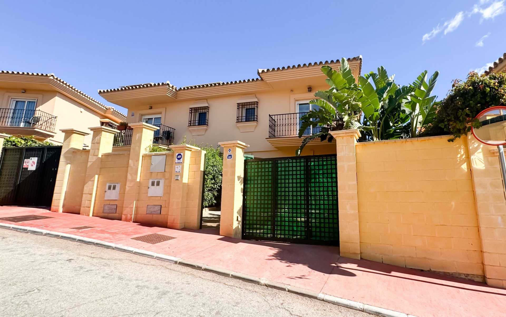 Villa te koop in Mijas 2