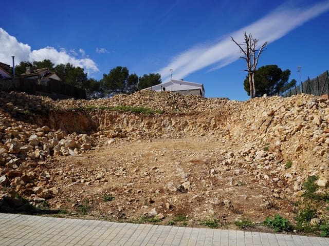Plot for sale in Barcelona and surroundings 3