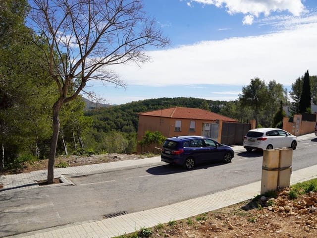 Plot for sale in Barcelona and surroundings 5