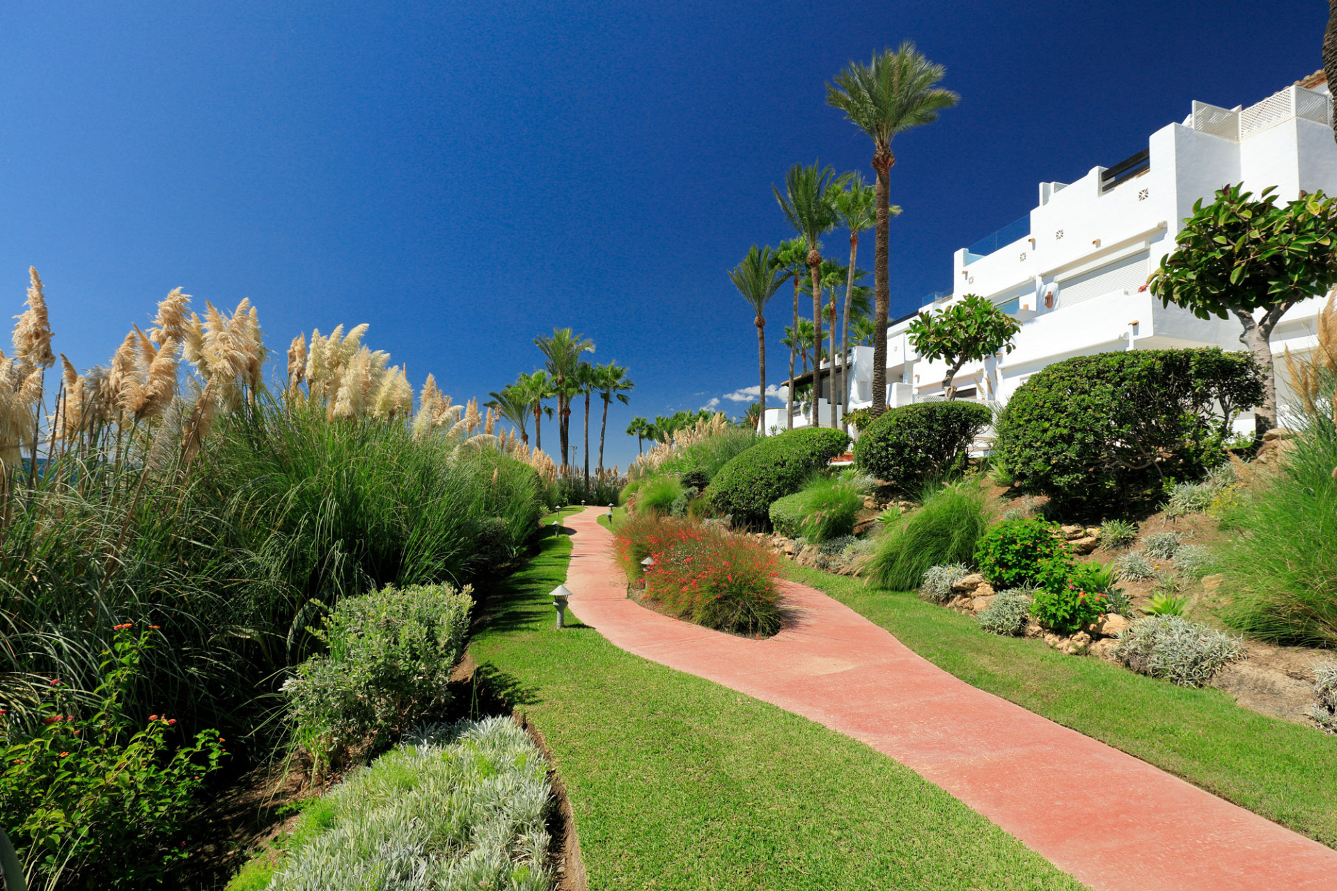 Apartment for sale in Marbella - Golden Mile and Nagüeles 35