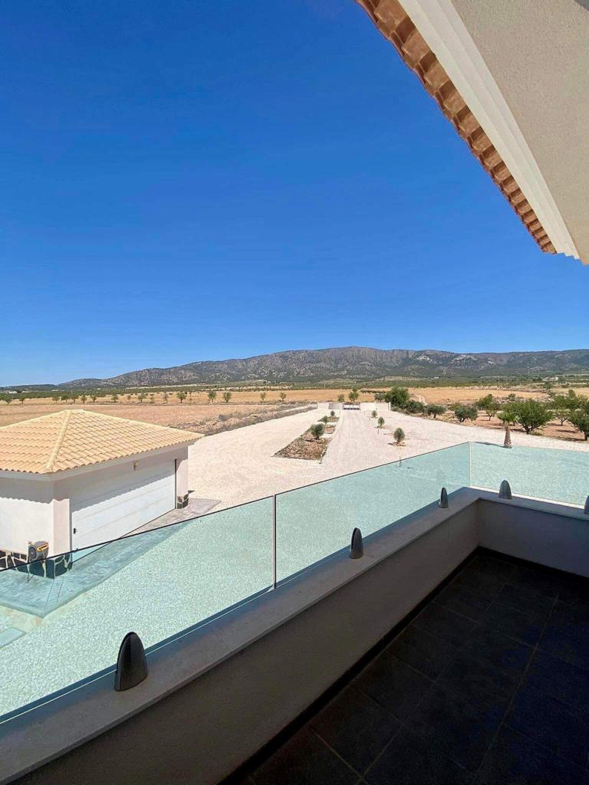Villa for sale in Alicante 73