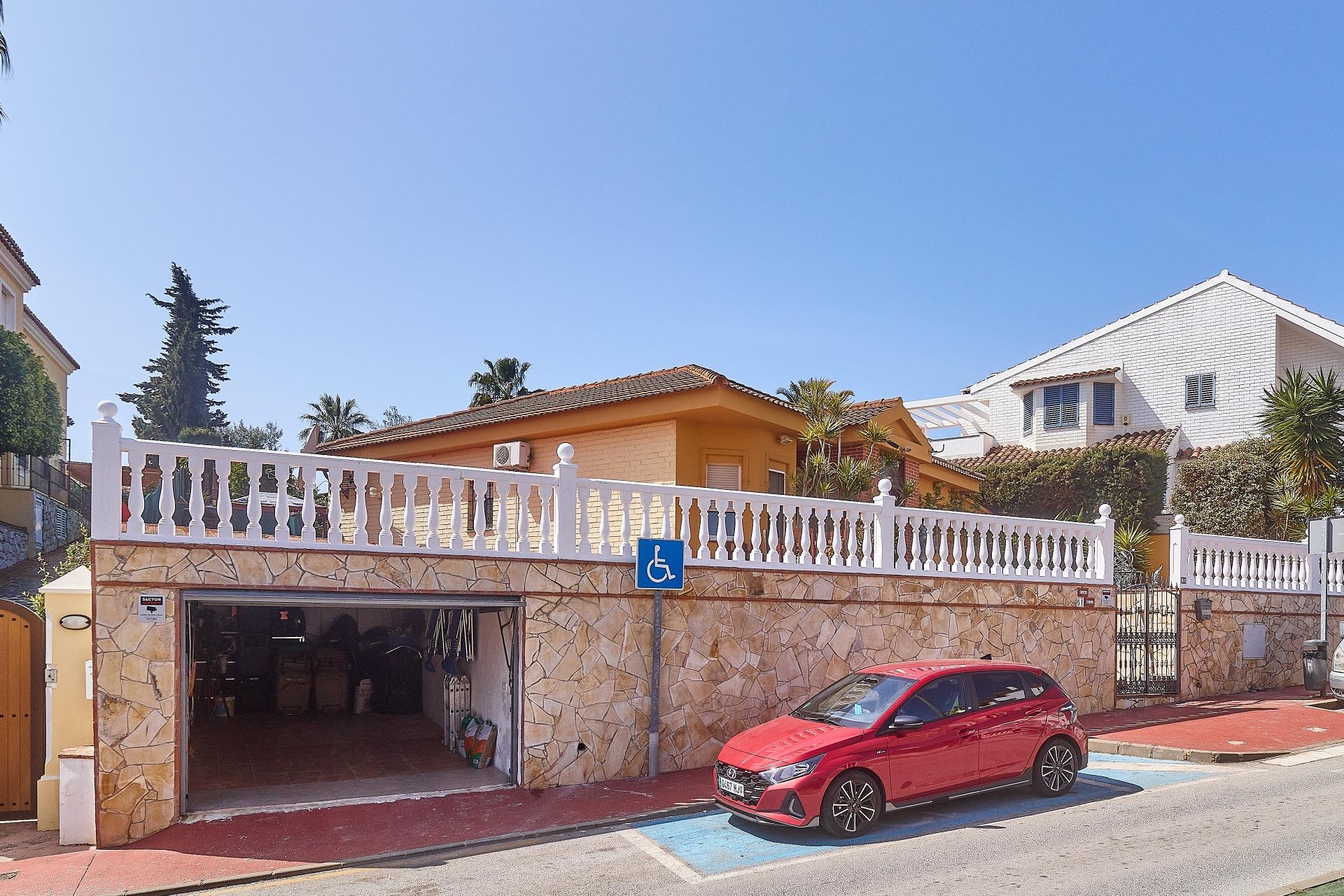 Chalé en venta en Mijas 50