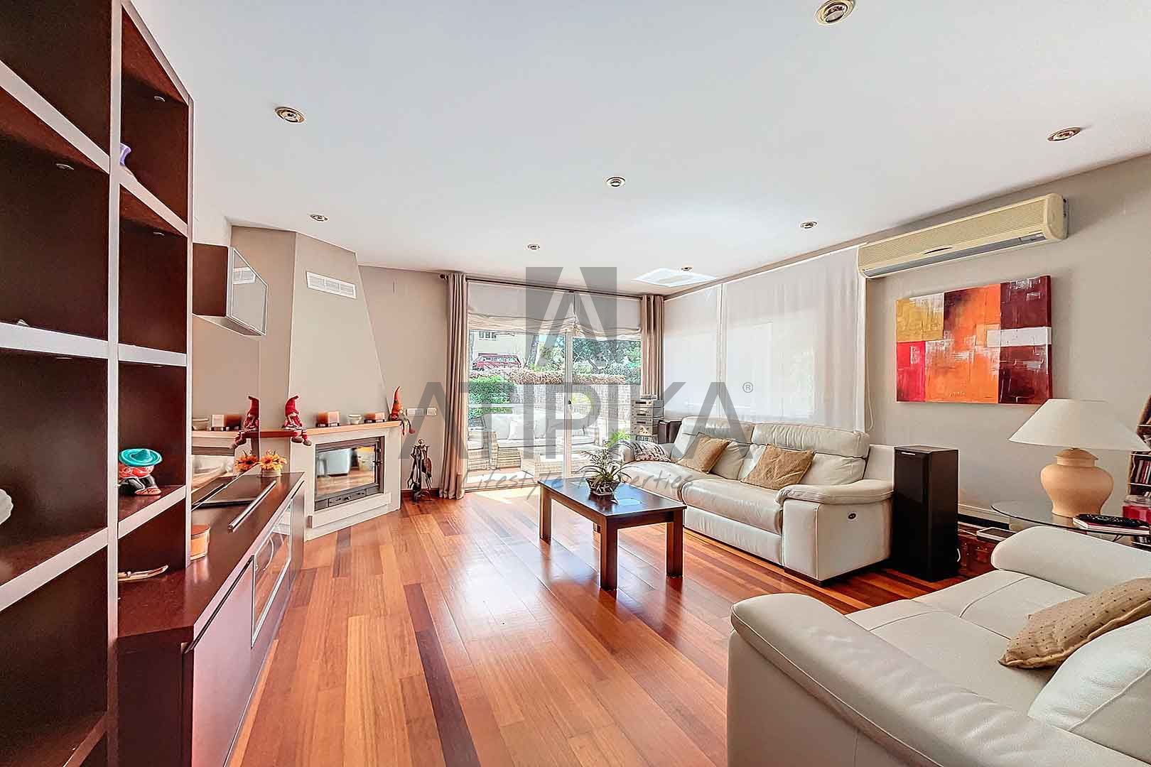 Villa for sale in Barcelona and surroundings 2