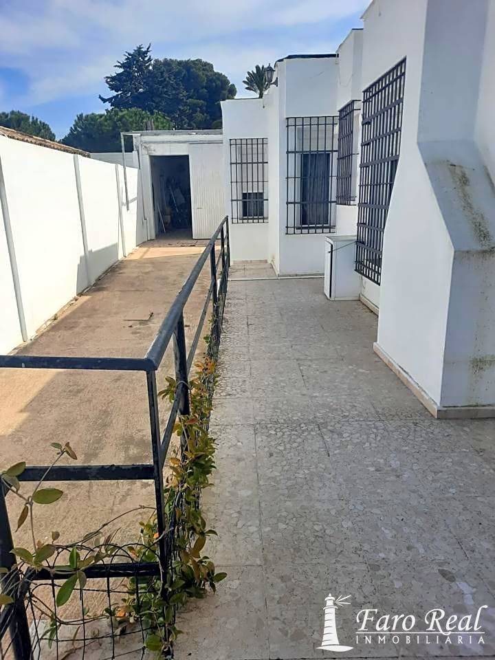 Villa for sale in Costa de Cádiz Northwest 22