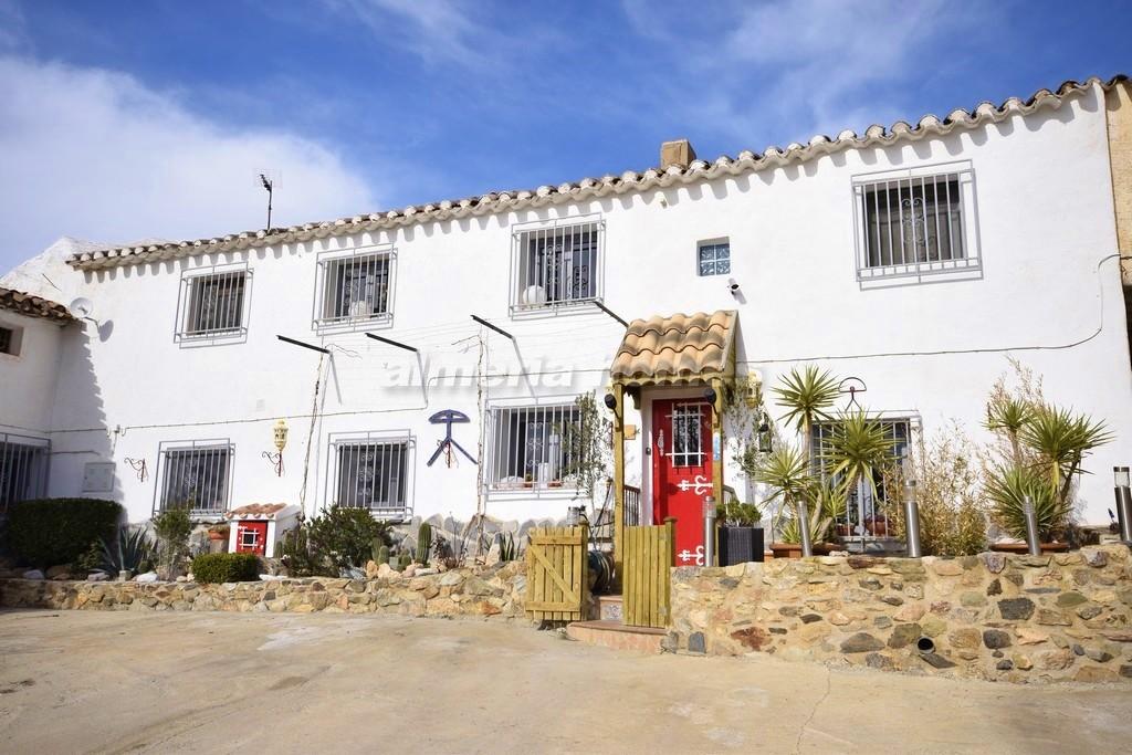 Countryhome te koop in Almería and surroundings 4