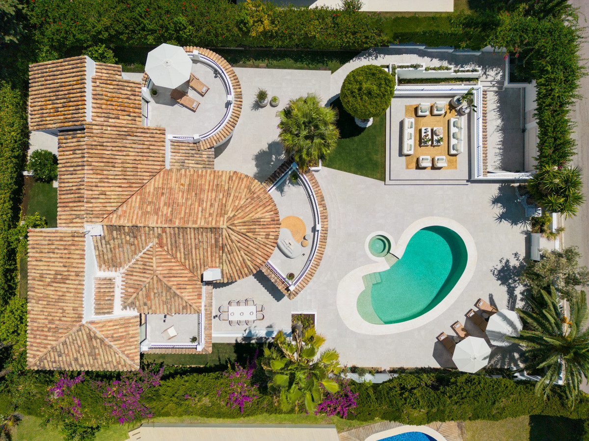 Villa for sale in Marbella - Nueva Andalucía 44