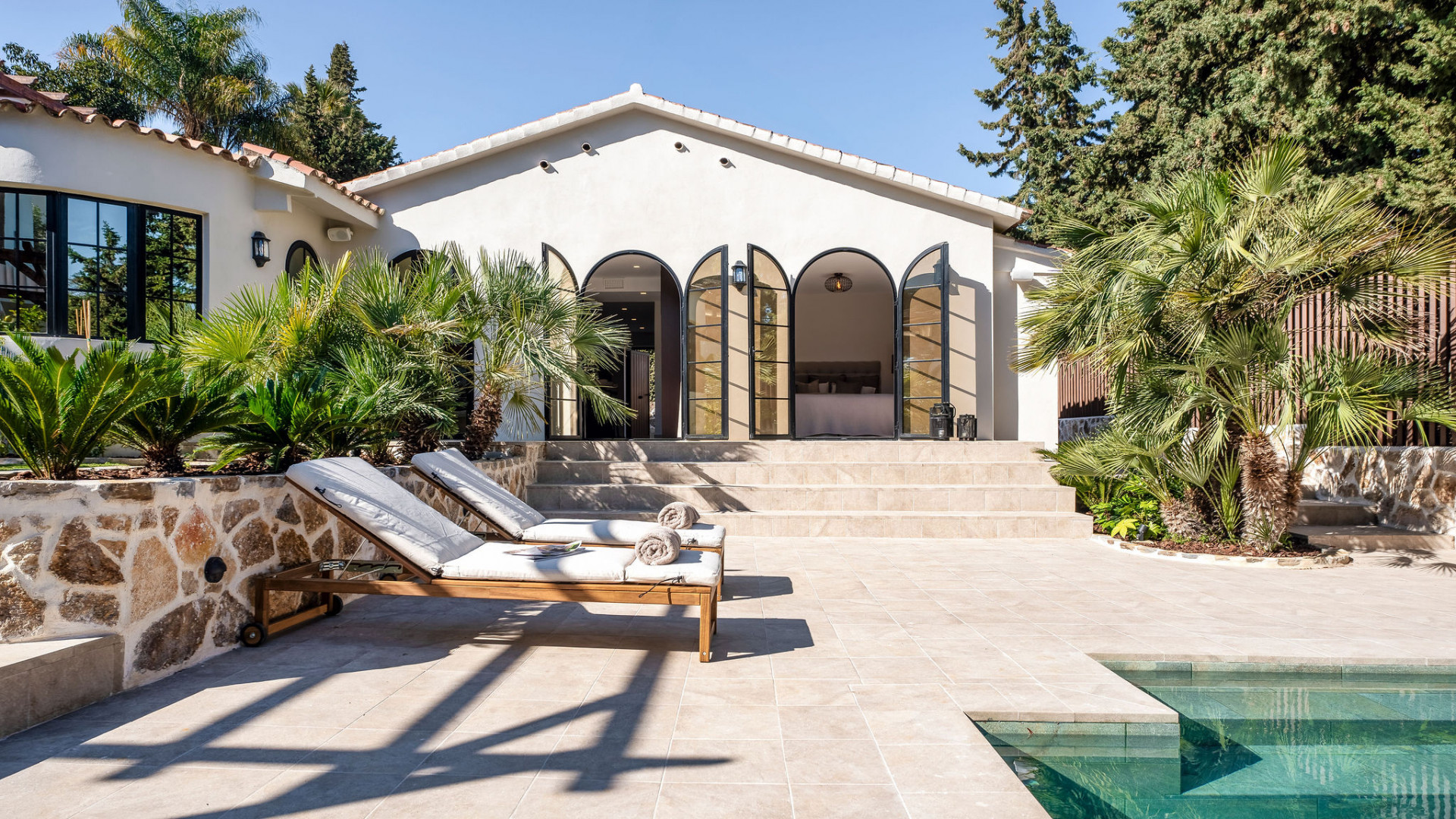 Villa for sale in Marbella - Nueva Andalucía 13
