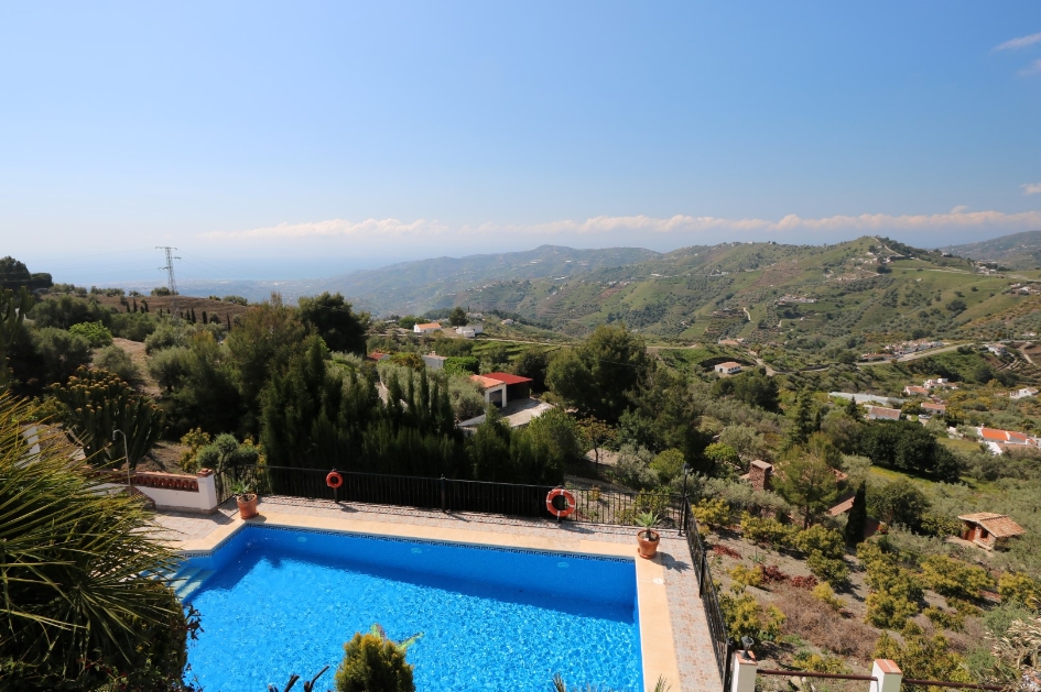 Countryhome for sale in Frigiliana 1