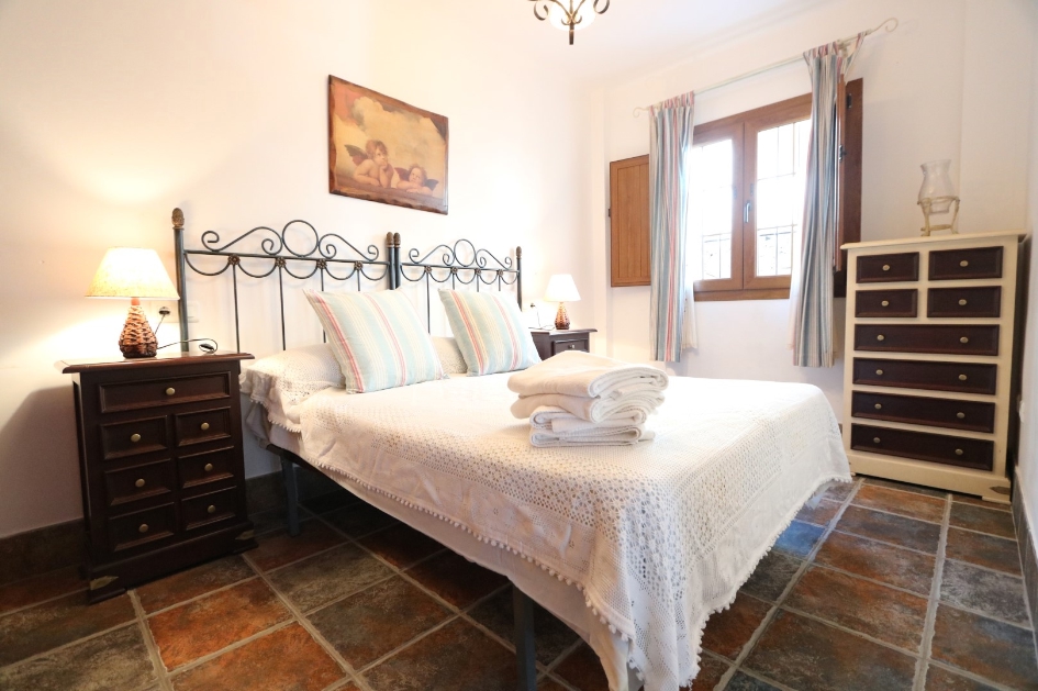 Countryhome for sale in Frigiliana 25