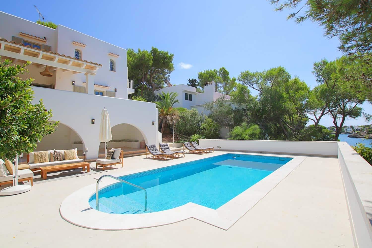 Villa for sale in Mallorca South 11