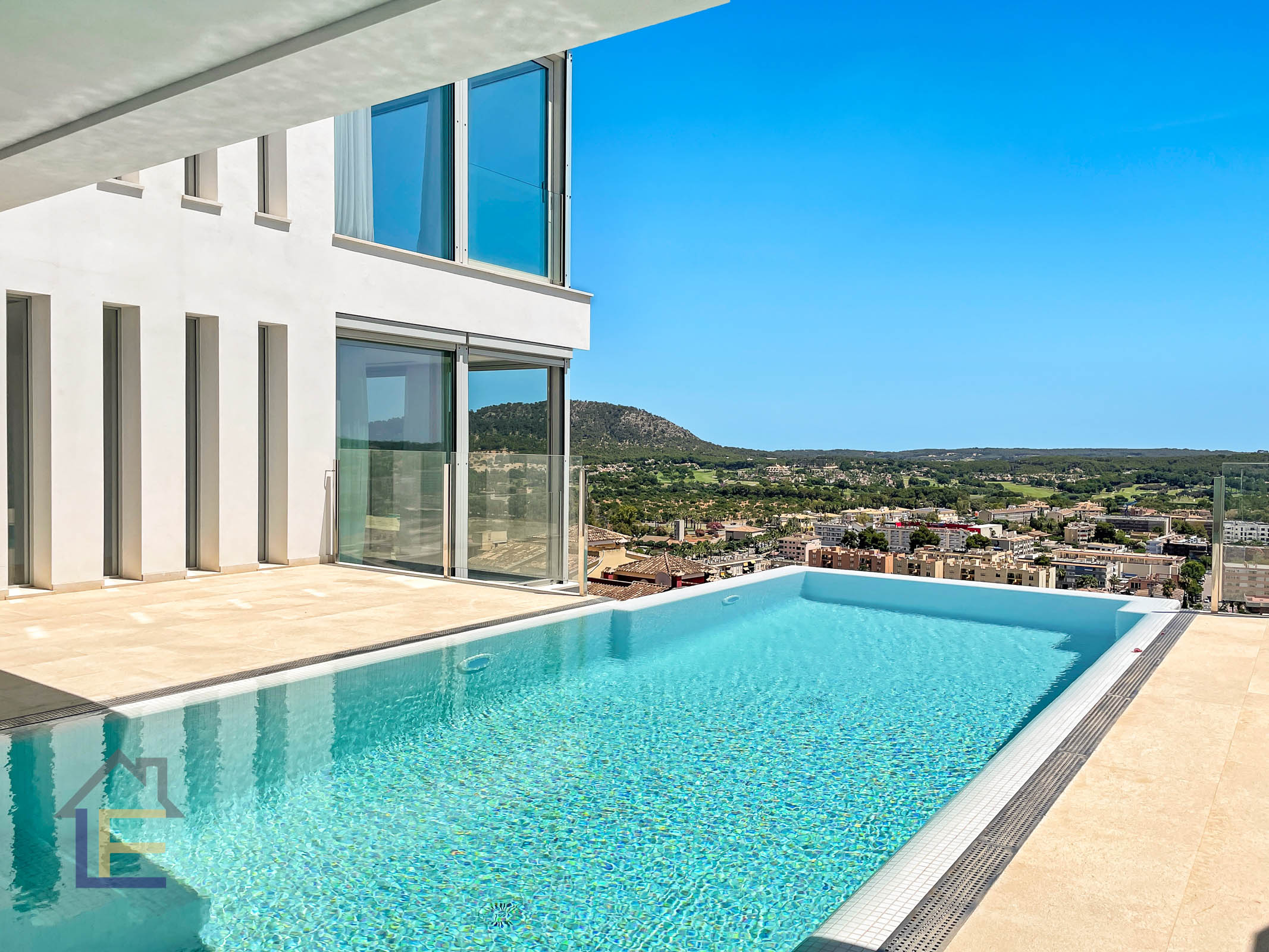 Haus zum Verkauf in Mallorca Southwest 8