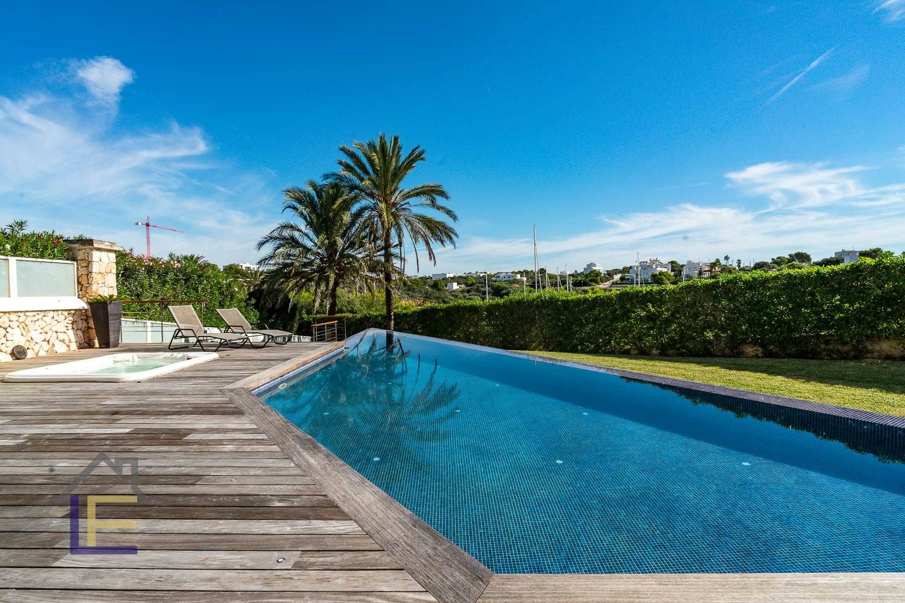 Villa for sale in Mallorca South 33