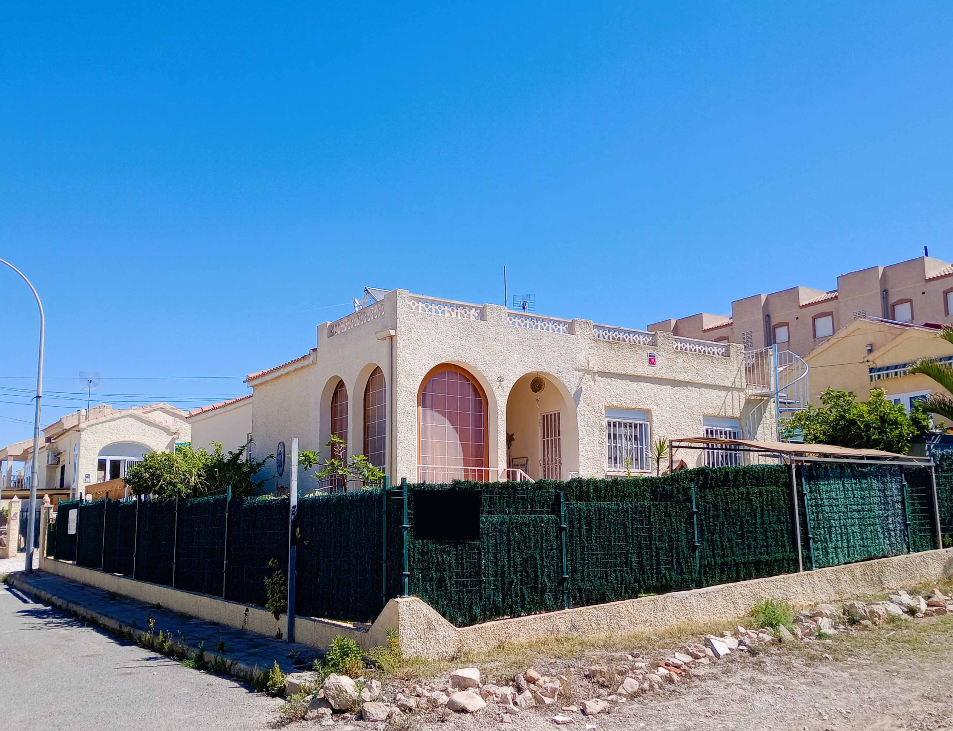 Villa for sale in Alicante 4