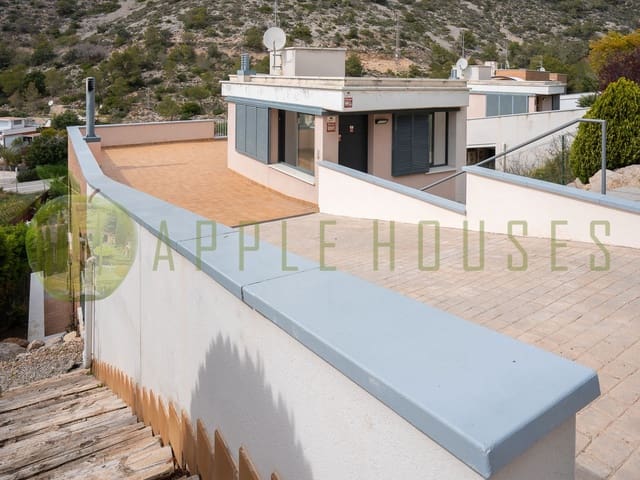 Haus zum Verkauf in Sitges and El Garraf 3