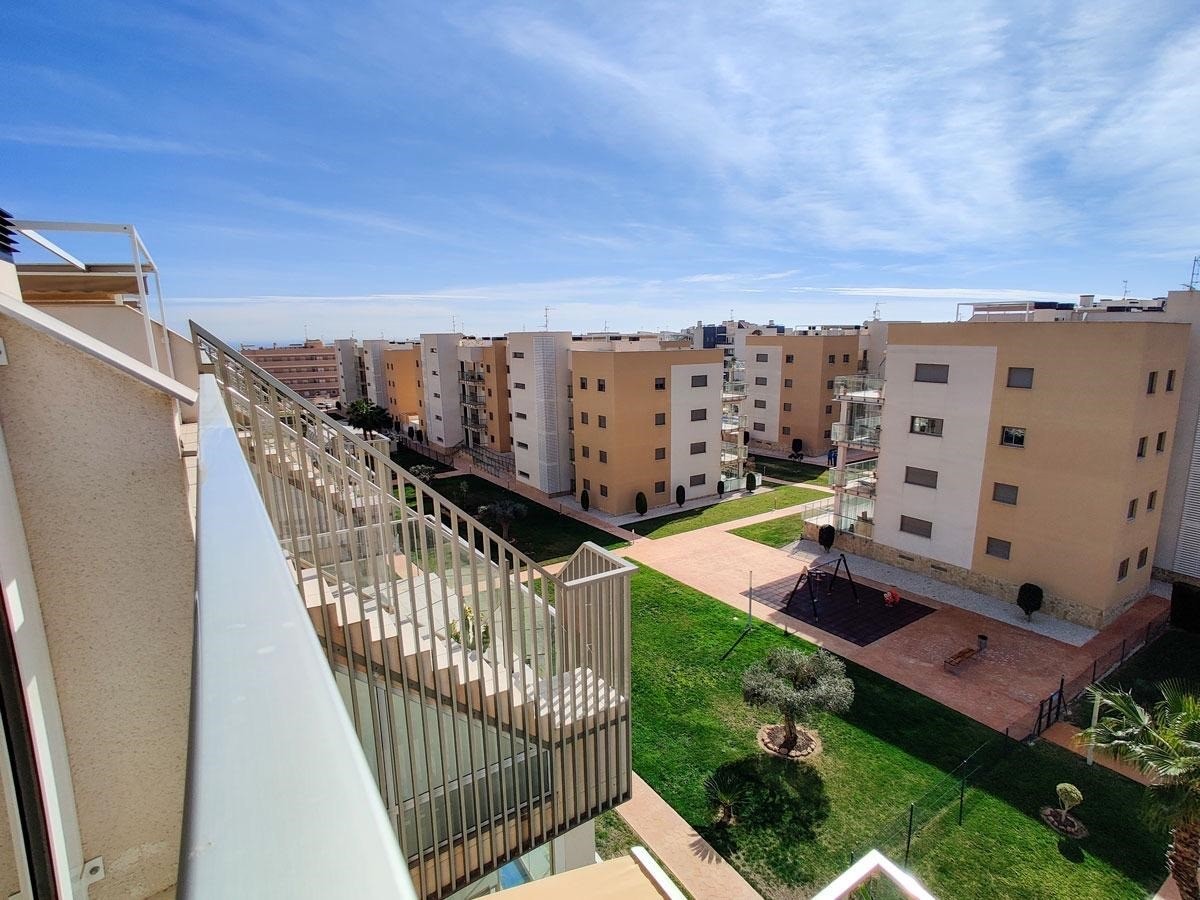 Dachwohnung zum Verkauf in Alicante 23