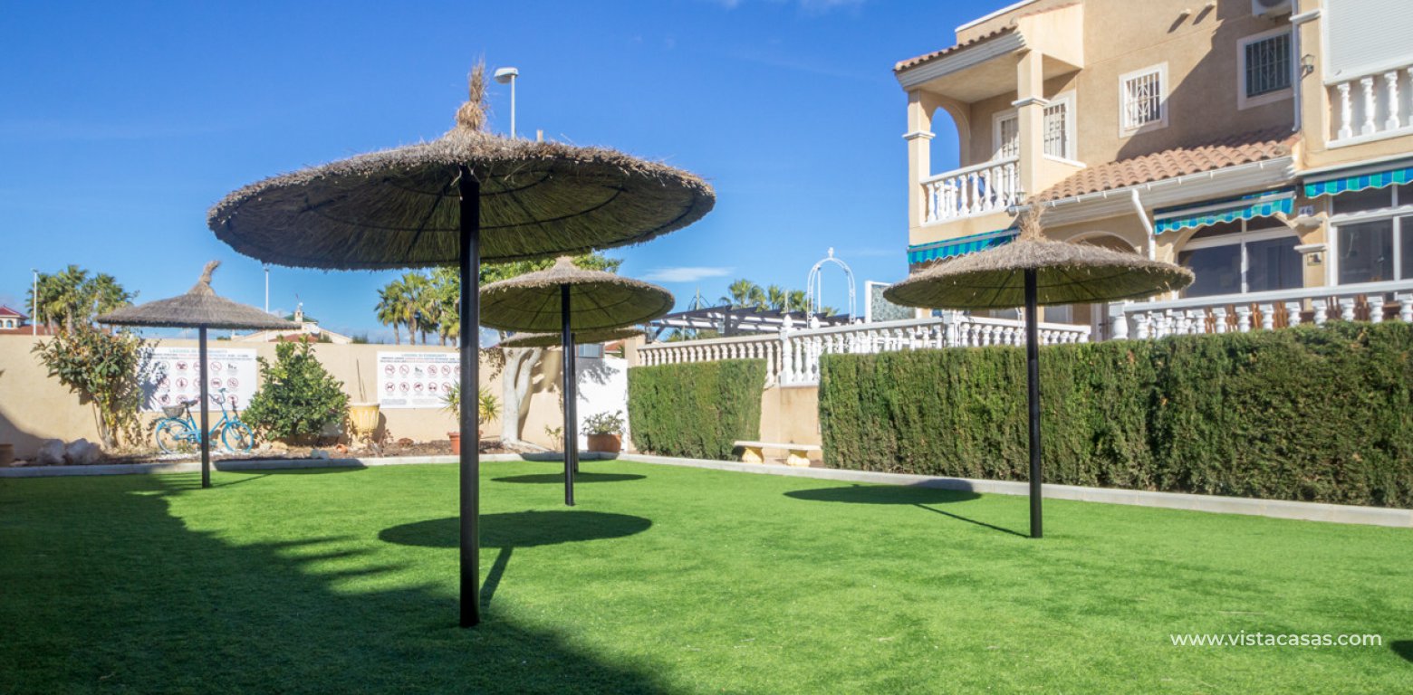 Townhouse for sale in Alicante 38