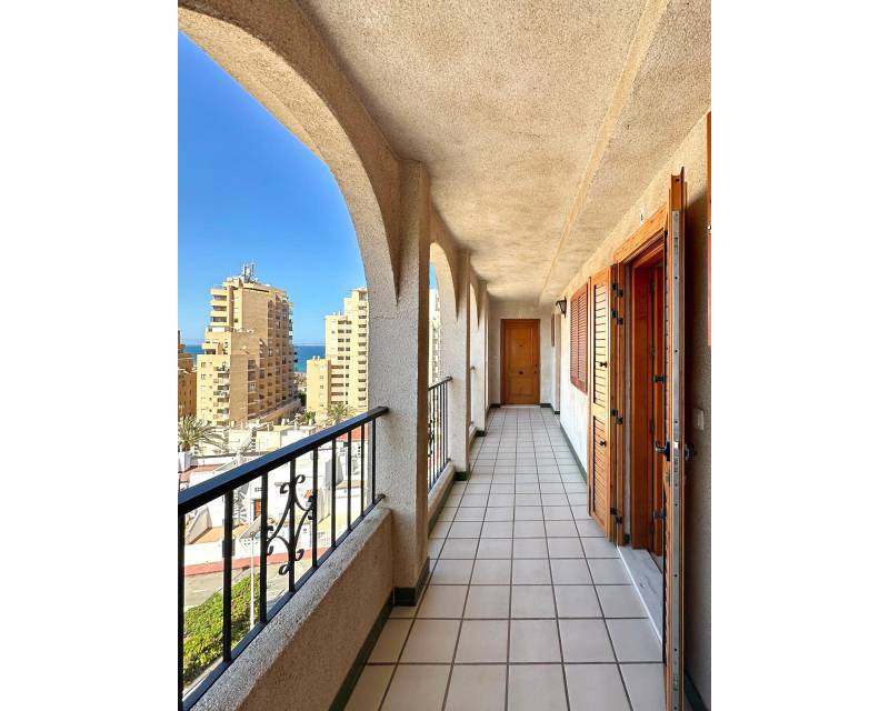Apartment for sale in Madrid City 18