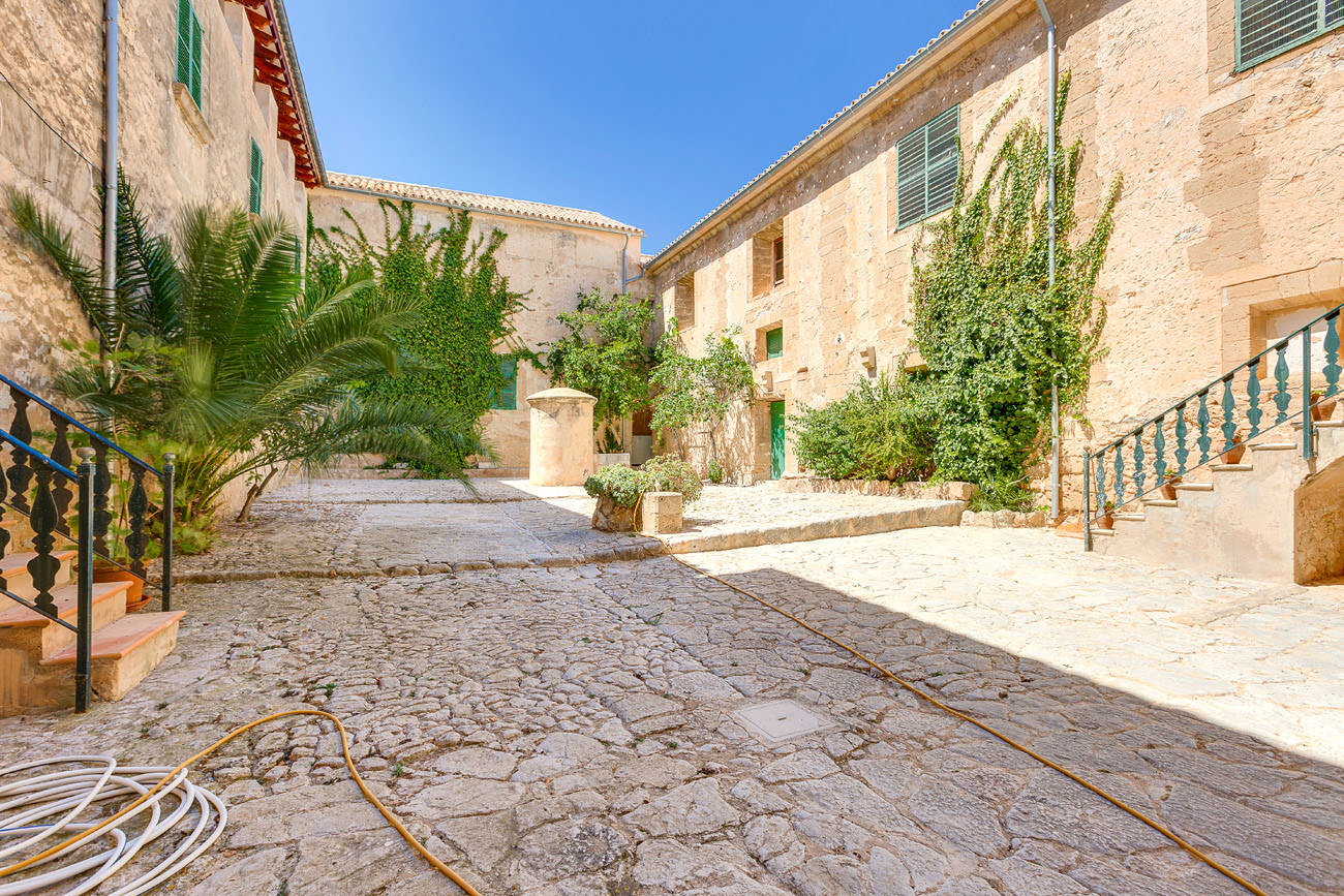 Countryhome te koop in Mallorca Southwest 11
